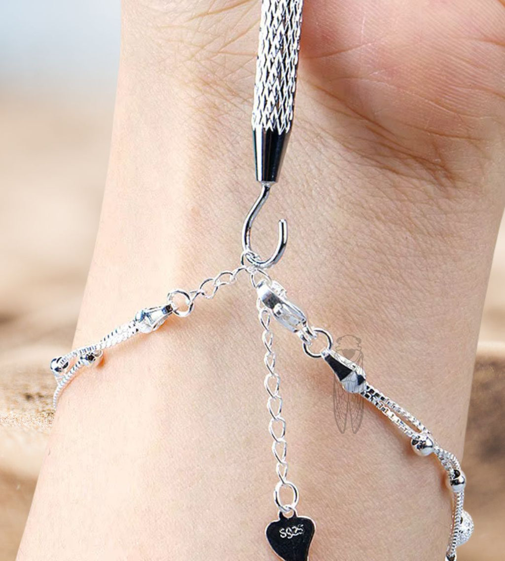Crochet aide attache bracelets